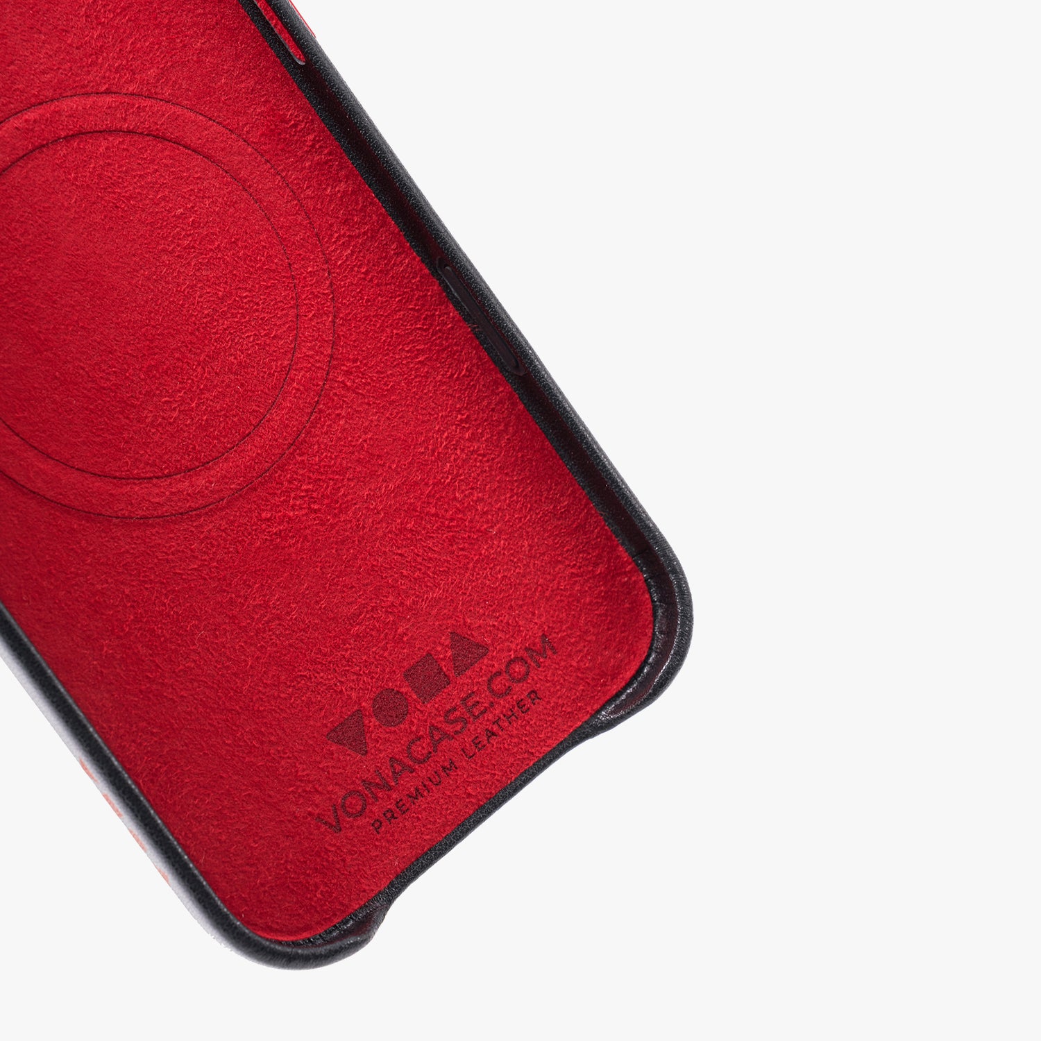 iPhone 17 Air MagSafe Leather Case