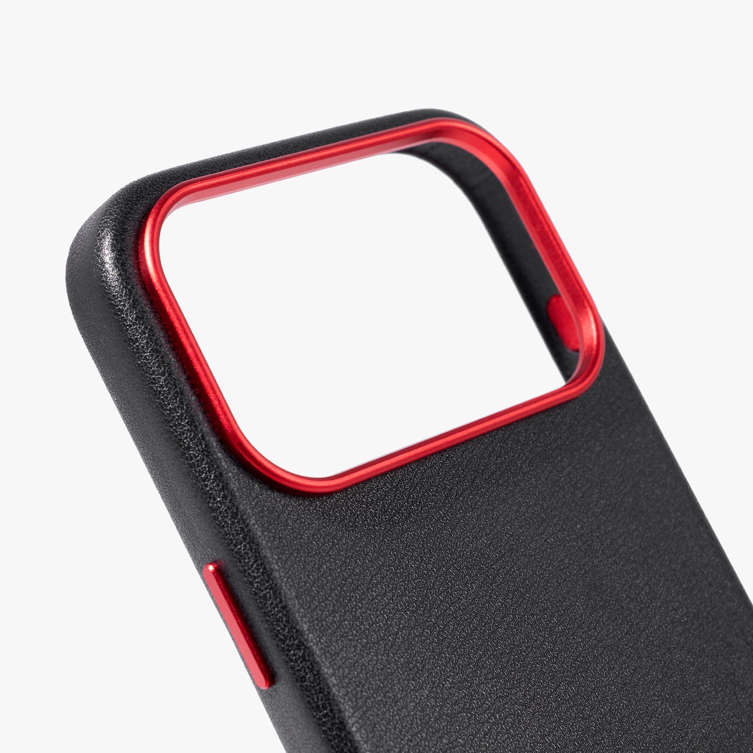 iPhone 17 Pro MagSafe Leather Case